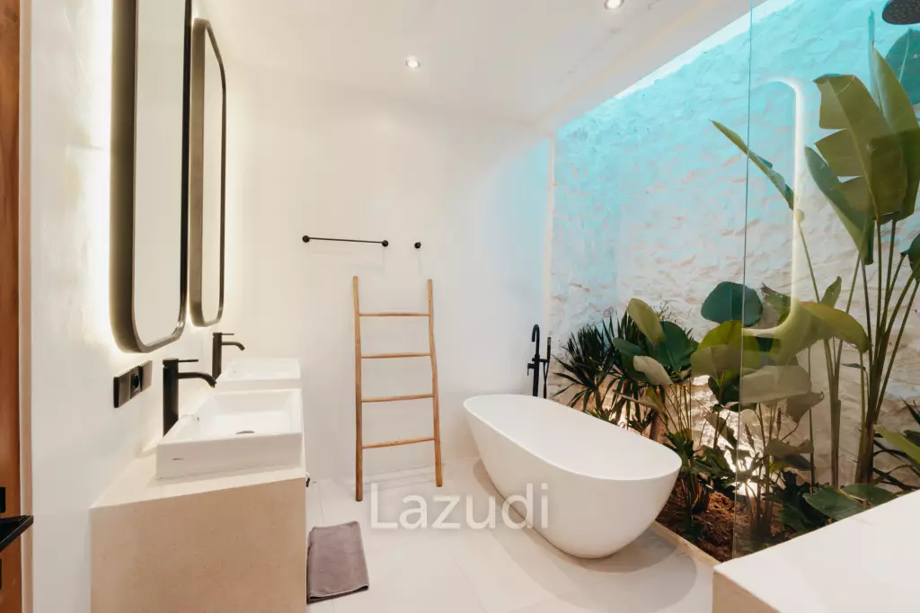 Three Bedroom Leasehold Villa for sale in Bumbak Umalas