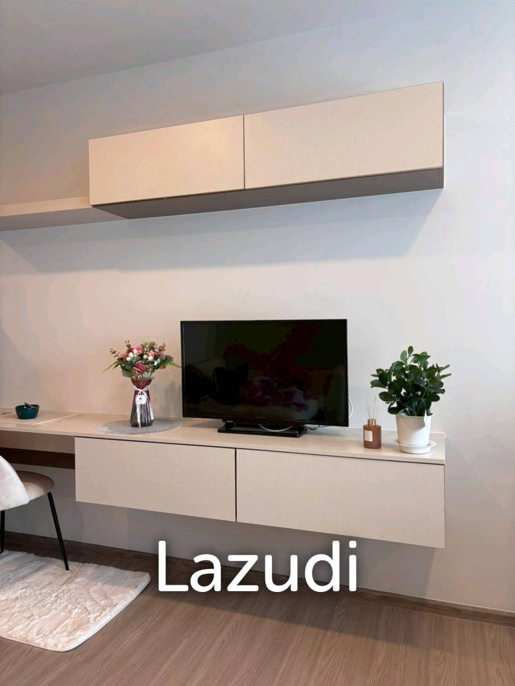 26.8 sqm modern condo on 14th floor at Aspire Sukhumvit-Rama 4