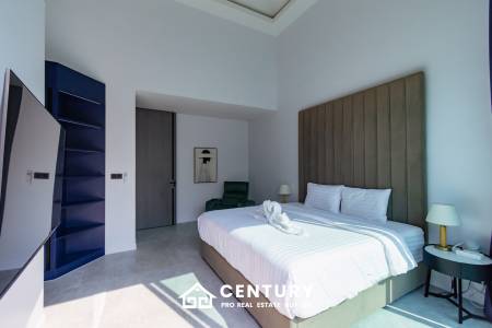 348 sqm pool villa with mountain view in Wang Phong Pran Buri