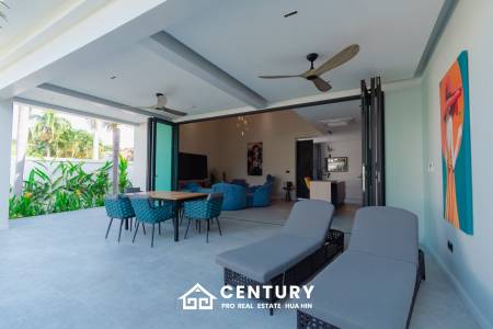 348 sqm pool villa with mountain view in Wang Phong Pran Buri