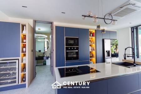 348 sqm pool villa with mountain view in Wang Phong Pran Buri