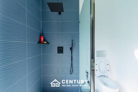 348 sqm pool villa with mountain view in Wang Phong Pran Buri