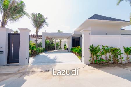 348 sqm pool villa with mountain view in Wang Phong Pran Buri