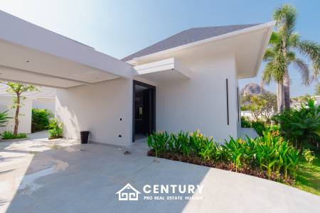 348 sqm pool villa with mountain view in Wang Phong Pran Buri