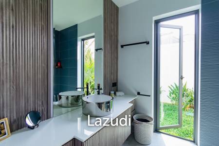 348 sqm pool villa with mountain view in Wang Phong Pran Buri