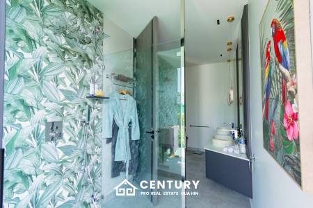 348 sqm pool villa with mountain view in Wang Phong Pran Buri