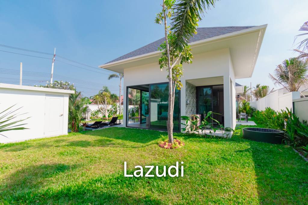 348 sqm pool villa with mountain view in Wang Phong Pran Buri