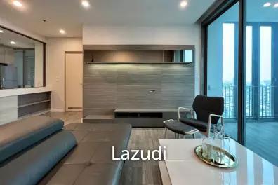 90 sqm high floor condo The Room BTS Wongwian Yai Khlong San