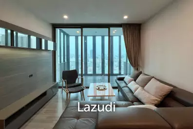 90 sqm high floor condo The Room BTS Wongwian Yai Khlong San