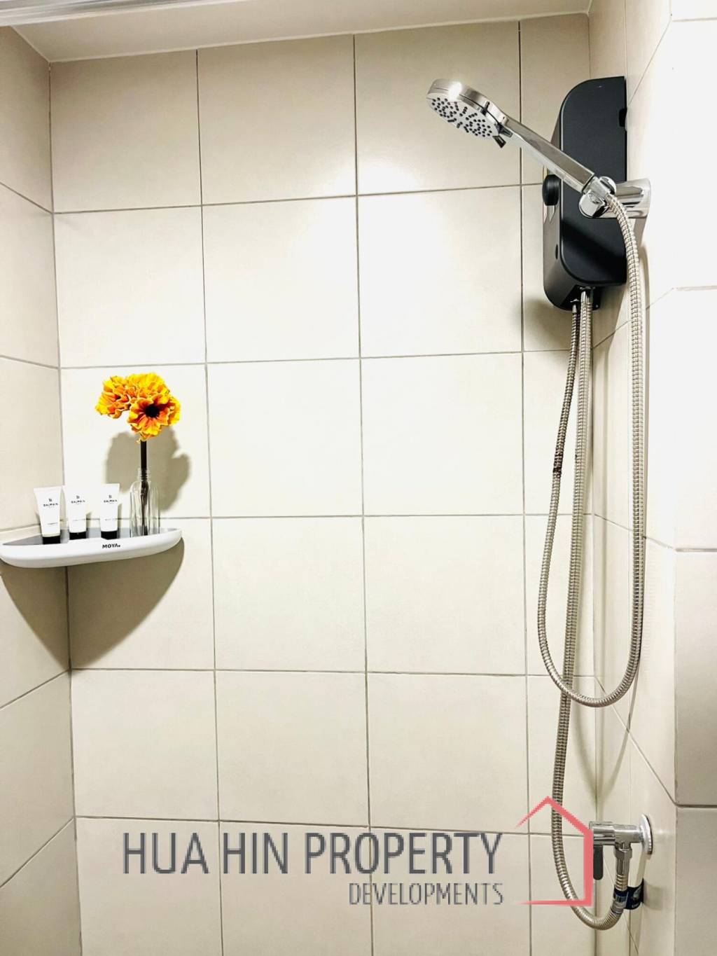 Top Floor | Brand New Building | Prime Location