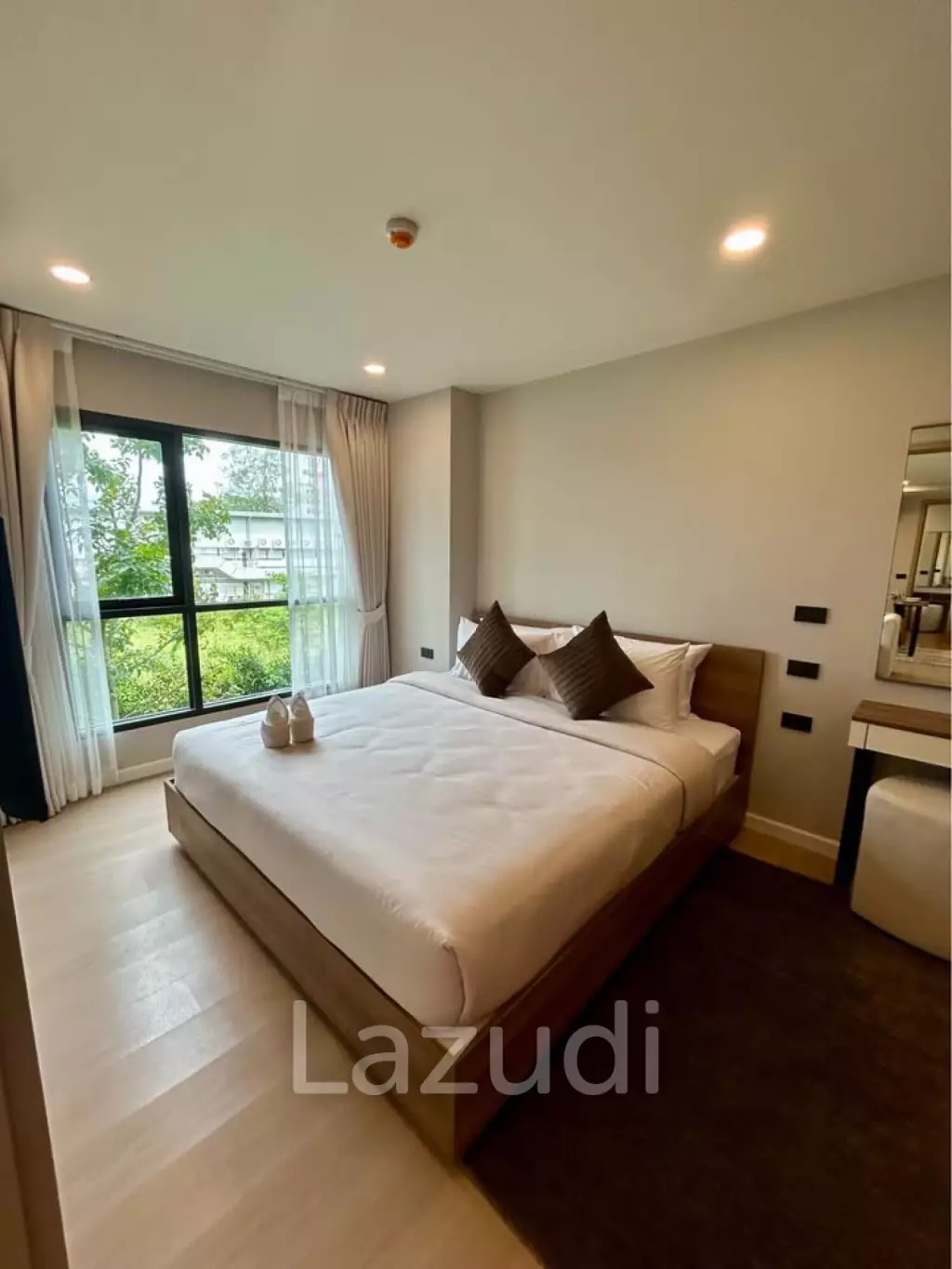 2BR Condo for Rent within Walking Distance to Boat Avenue