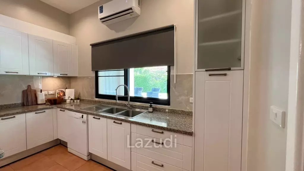4 Bedroom 4 Bathroom 255 SQ.M. Laurel Park Villa