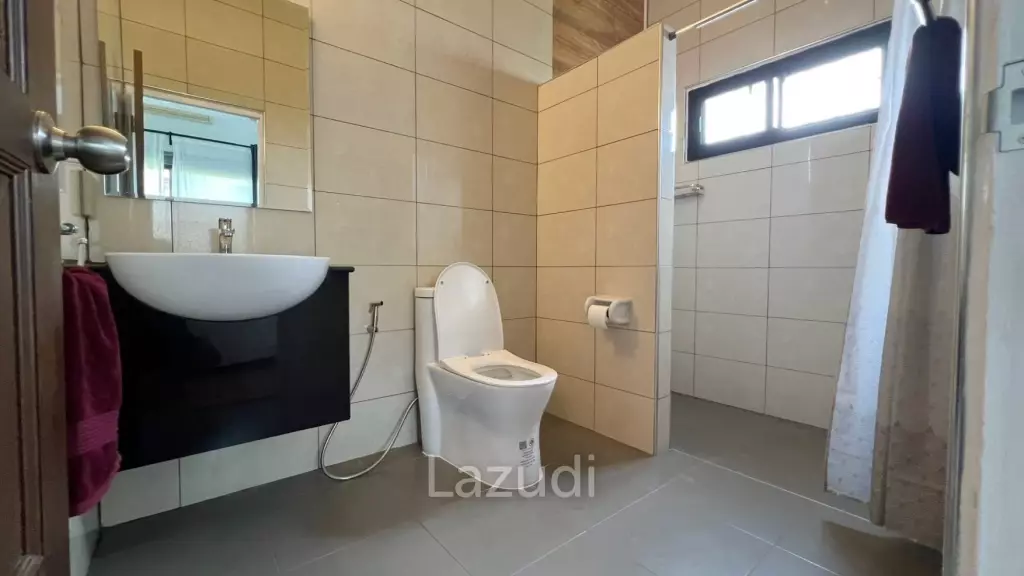 4 Bedroom 4 Bathroom 255 SQ.M. Laurel Park Villa