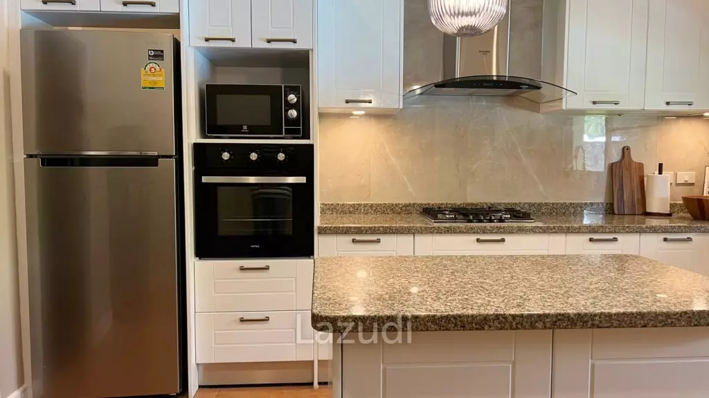 4 Bedroom 4 Bathroom 255 SQ.M. Laurel Park Villa