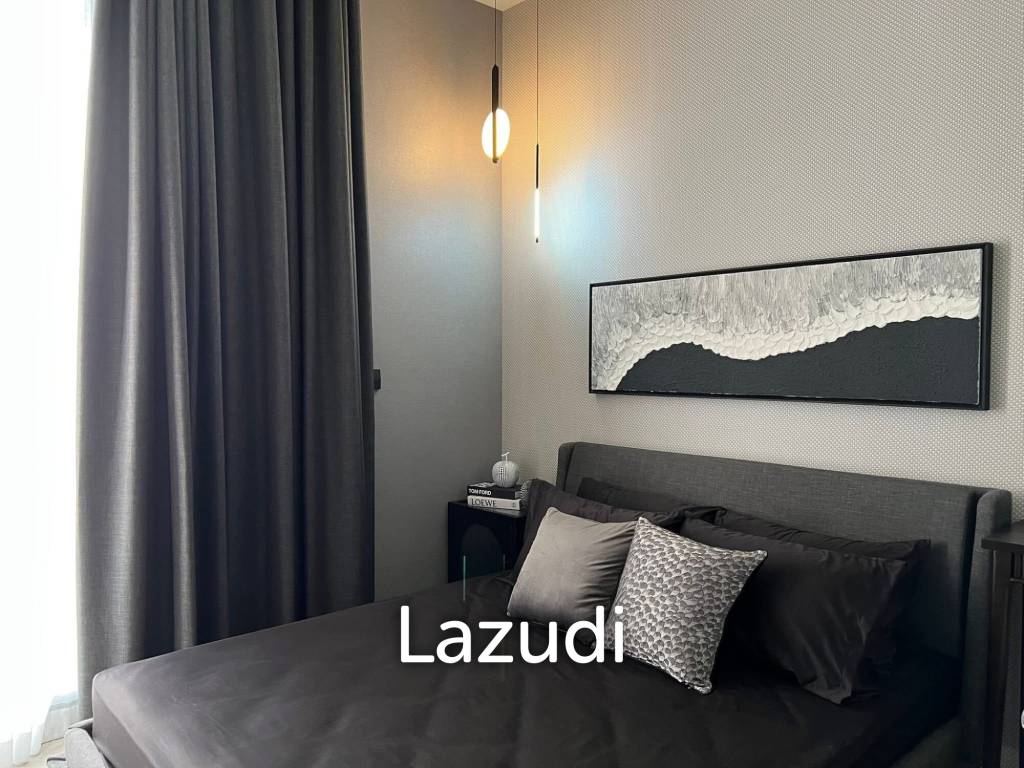 68 sqm 2 Bedroom Condo on 18th Floor in Bang Lamphu Lang Bangkok