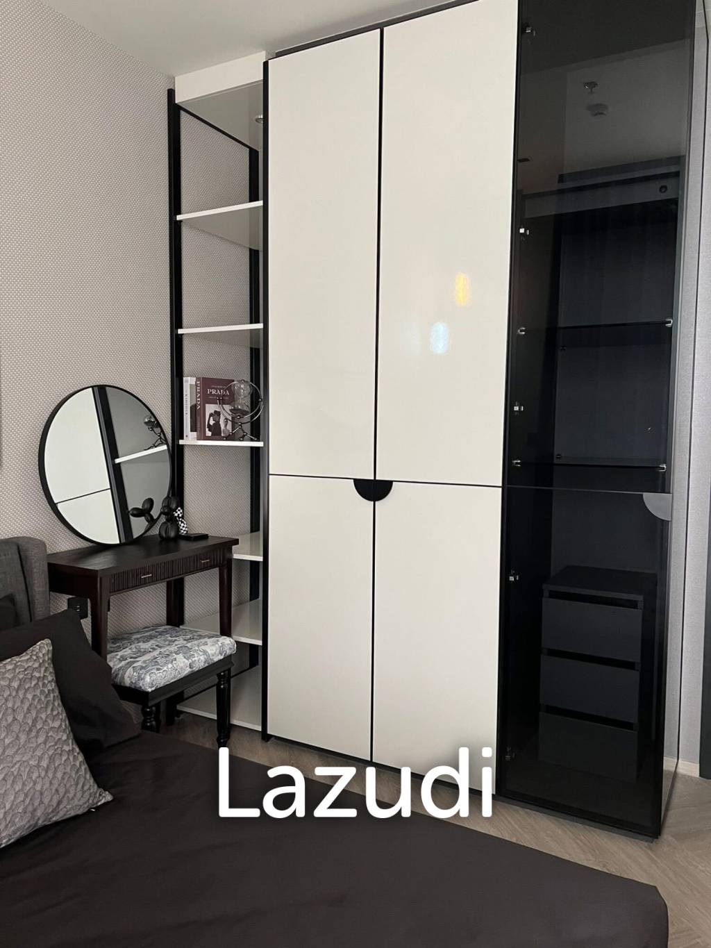 68 sqm 2 Bedroom Condo on 18th Floor in Bang Lamphu Lang Bangkok