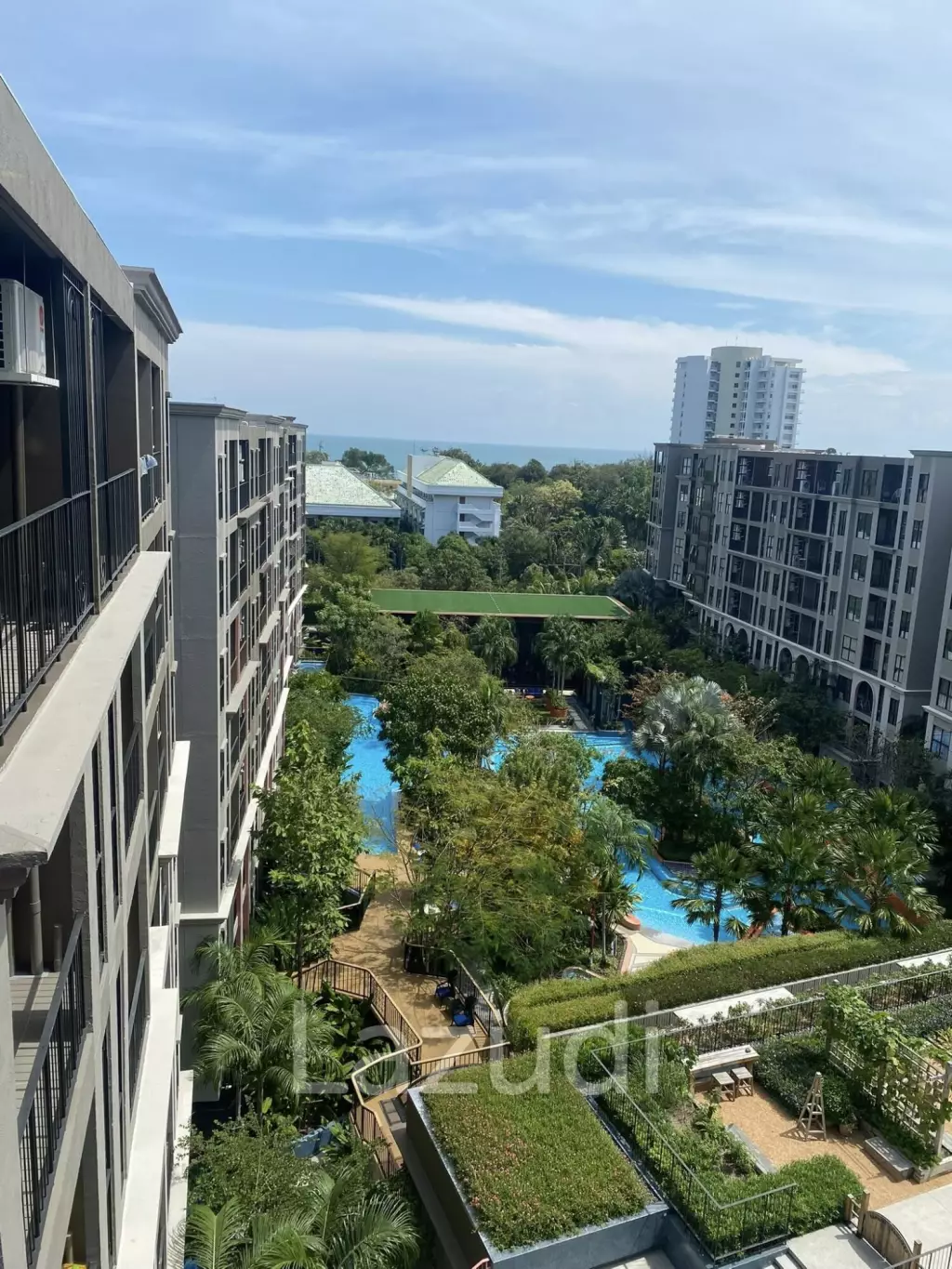 Lahabana Condo for Rent – 25 Sq.m.
