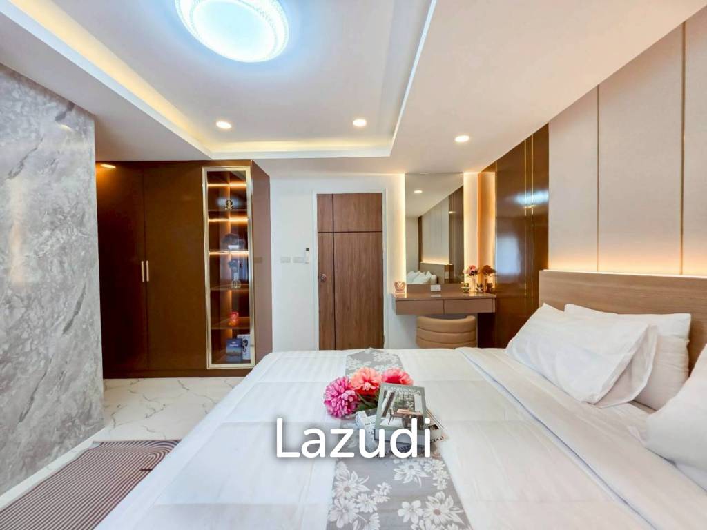 Modern Luxury 2-Story Pool Villa 5 Bedrooms, 6 Bathrooms