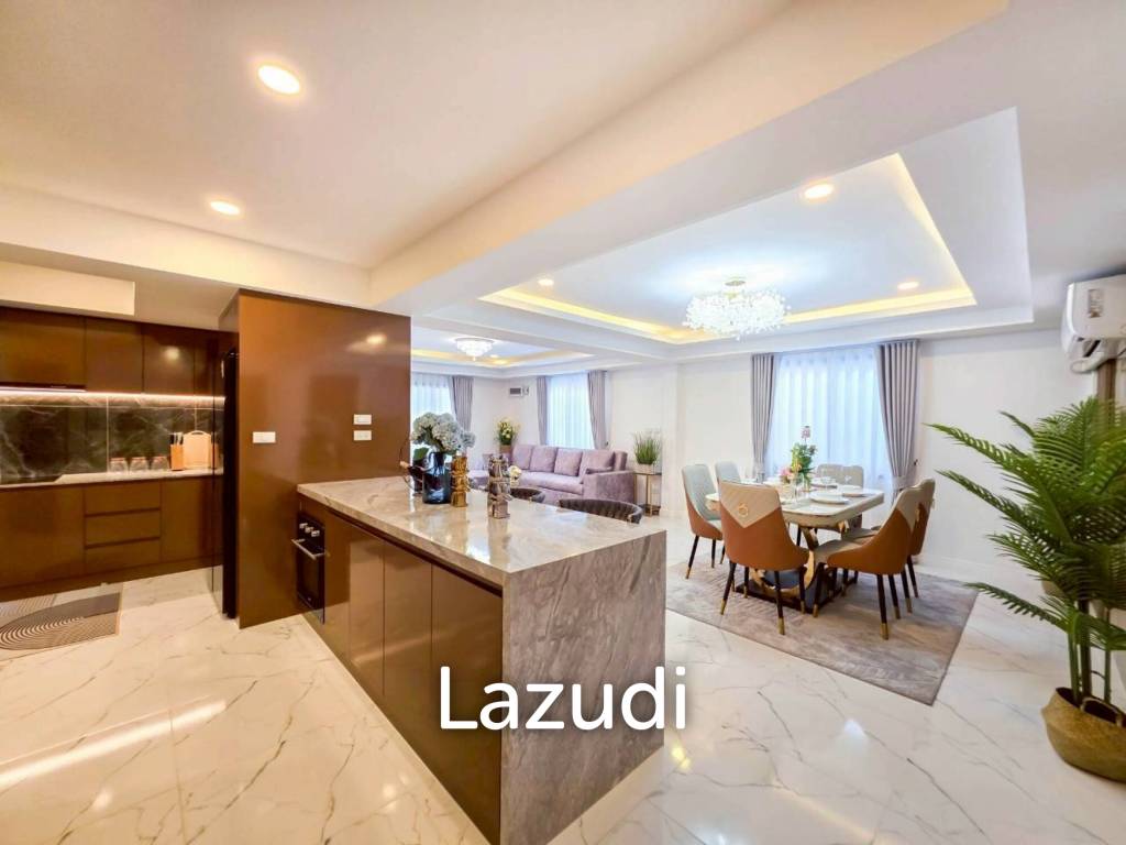 Modern Luxury 2-Story Pool Villa 5 Bedrooms, 6 Bathrooms