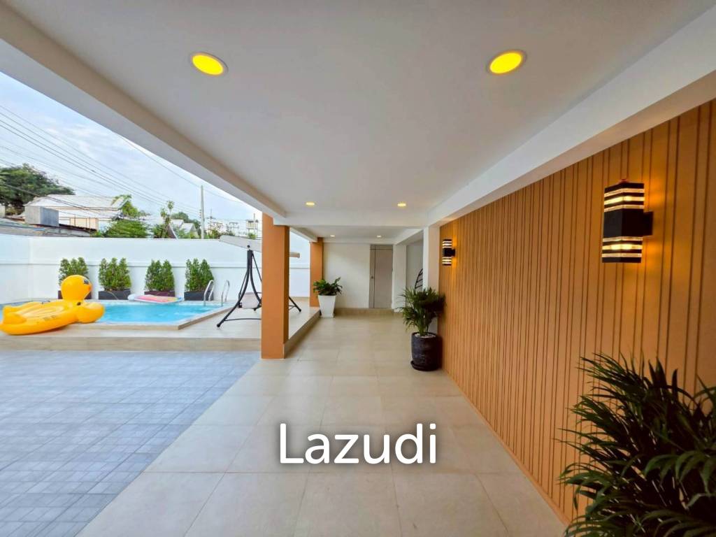 Modern Luxury 2-Story Pool Villa 5 Bedrooms, 6 Bathrooms