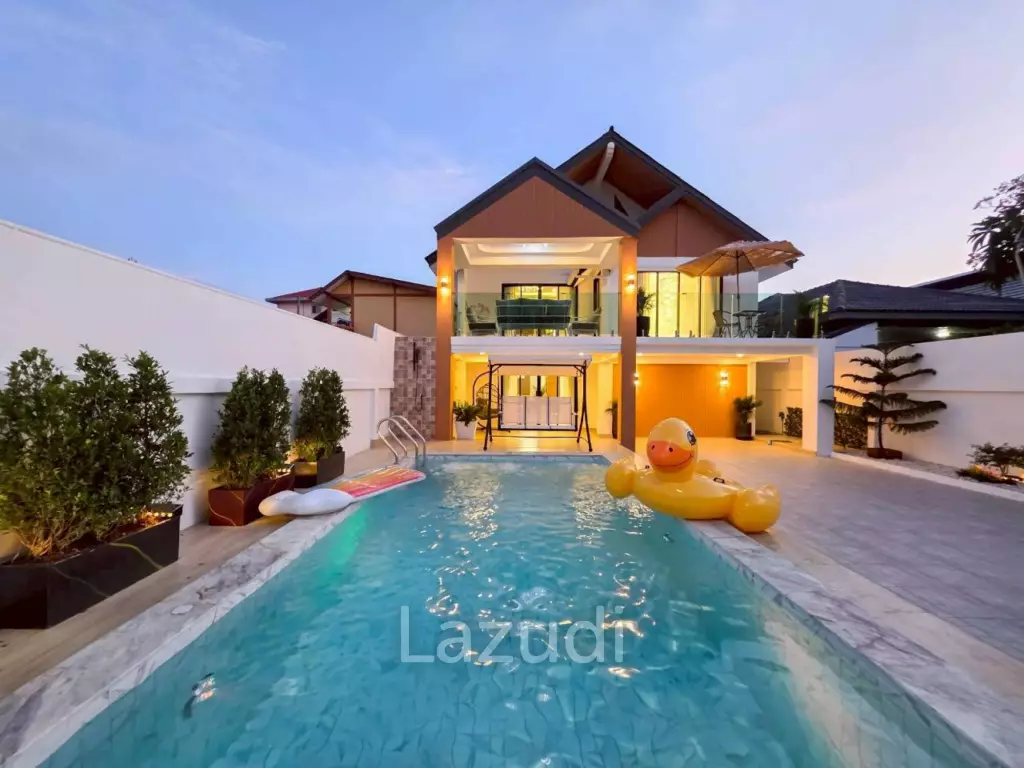 Modern Luxury 2-Story Pool Villa 5 Bedrooms, 6 Bathrooms