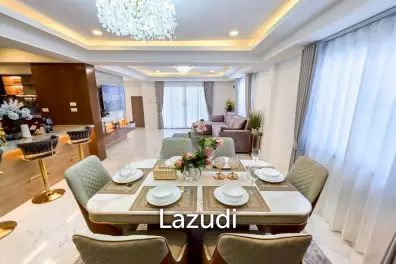 Modern Luxury 2-Story Pool Villa 5 Bedrooms, 6 Bathrooms