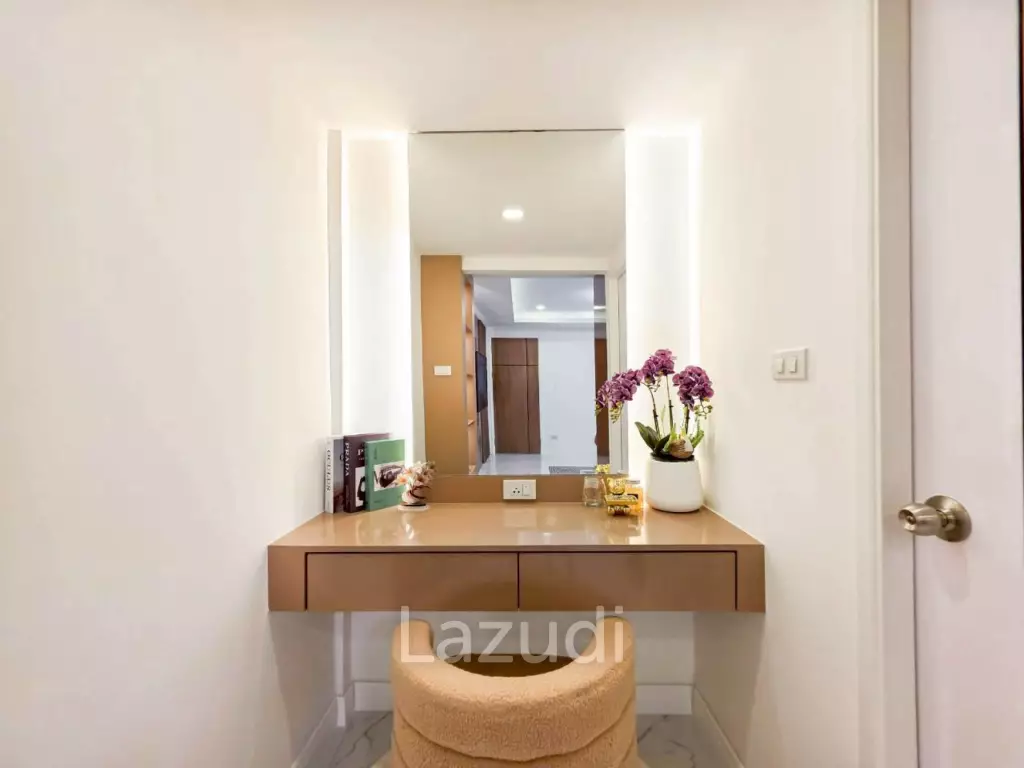 Modern Luxury 2-Story Pool Villa 5 Bedrooms, 6 Bathrooms