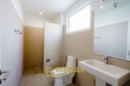 วิลล่าหัวหิน 180 ตร.ม. สระว่ายน้ำส่วนตัว ใกล้วิวภูเขา