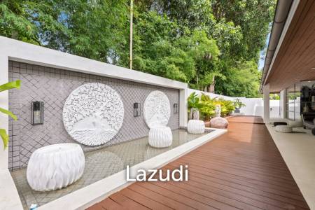 Luxury 5-Bedroom Estate in Mae Nam – 2,500 sqm Tropical Garden