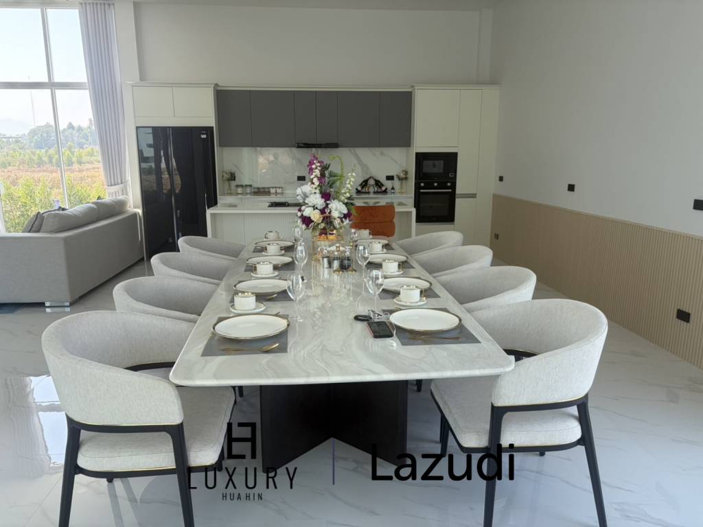 Moderne / 150 m² habitables / piscine privée