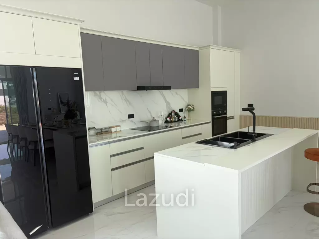 150 sqm modern pool villa in Cha Am Phetchaburi