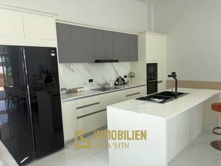 150 sqm modern pool villa in Cha Am Phetchaburi