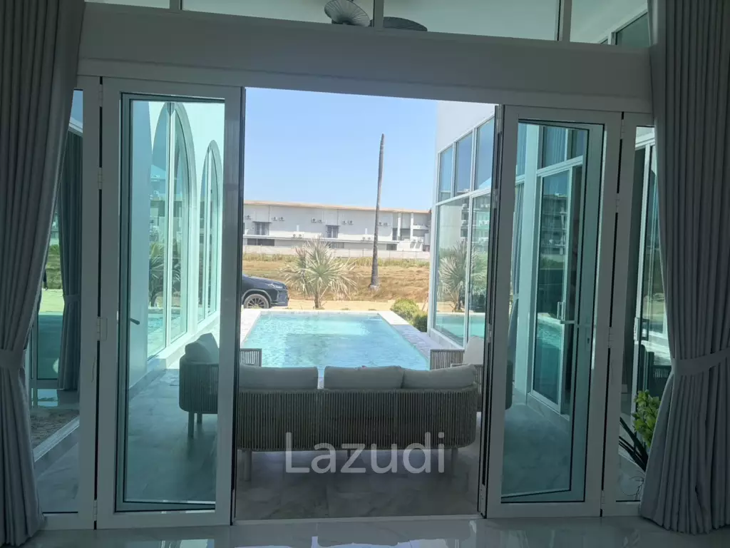 150 sqm modern pool villa in Cha Am Phetchaburi