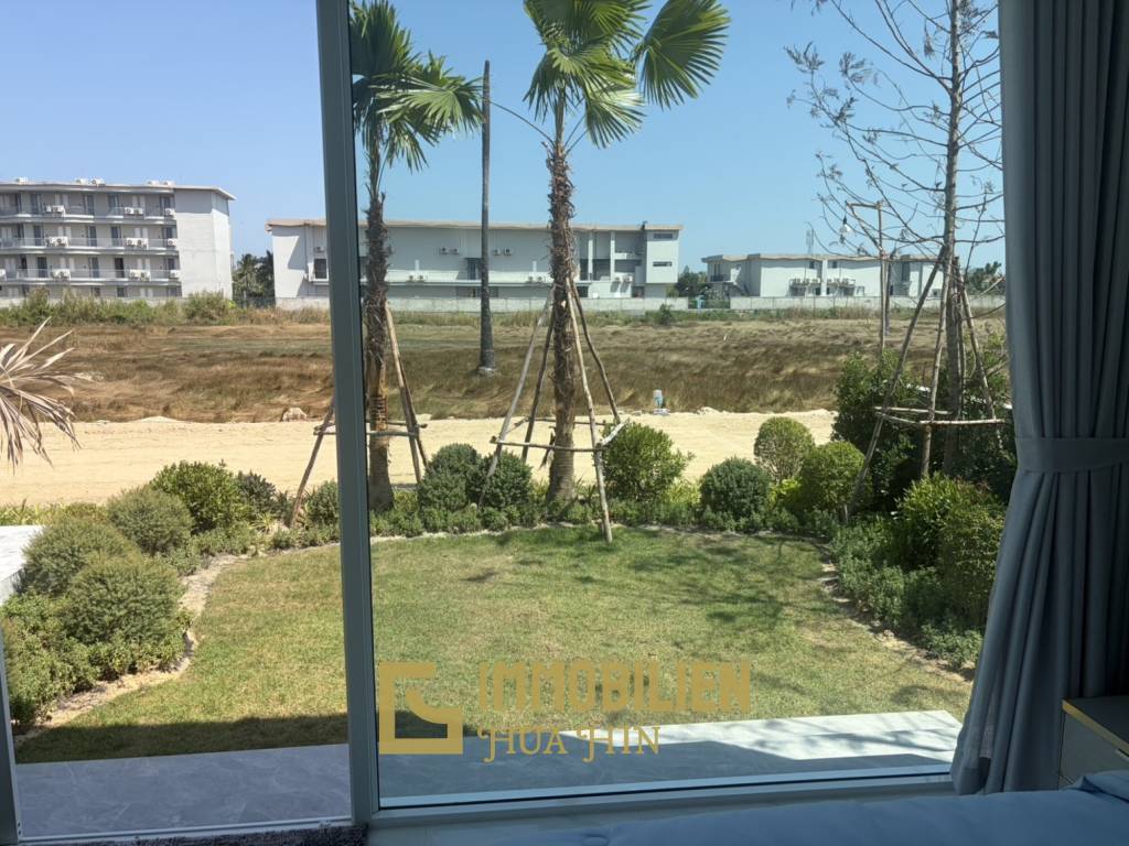 150 sqm modern pool villa in Cha Am Phetchaburi