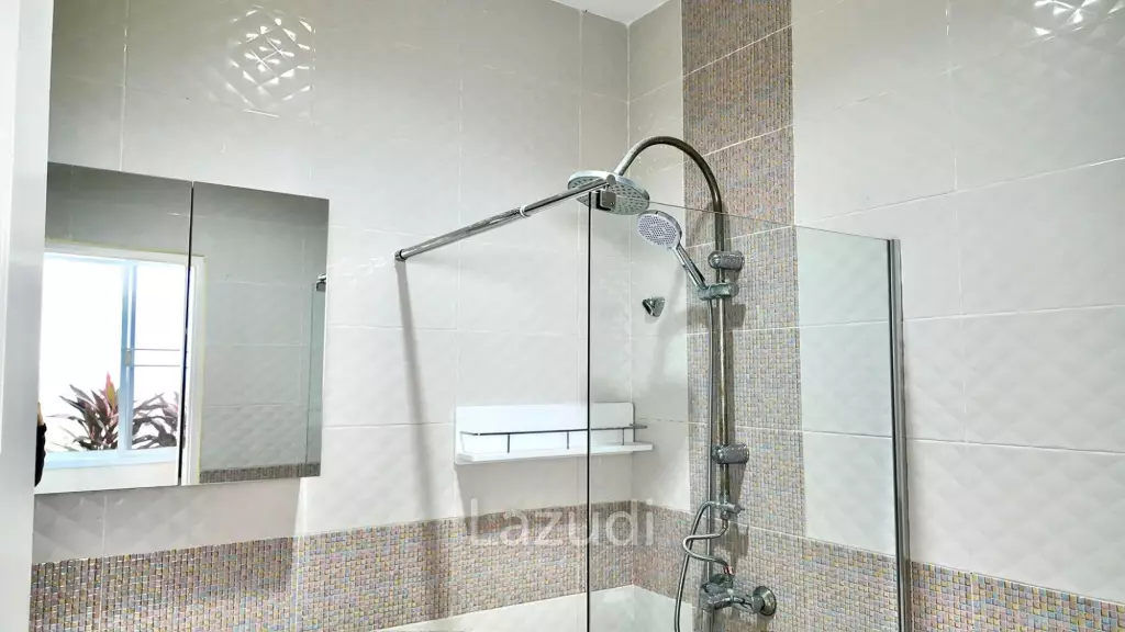 Newly Renovated 2-Bedroom Pool Villa in Plai Laem