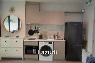 39 sqm condo on 17th floor at Life Sukhumvit 62 Bang Chak Bangkok