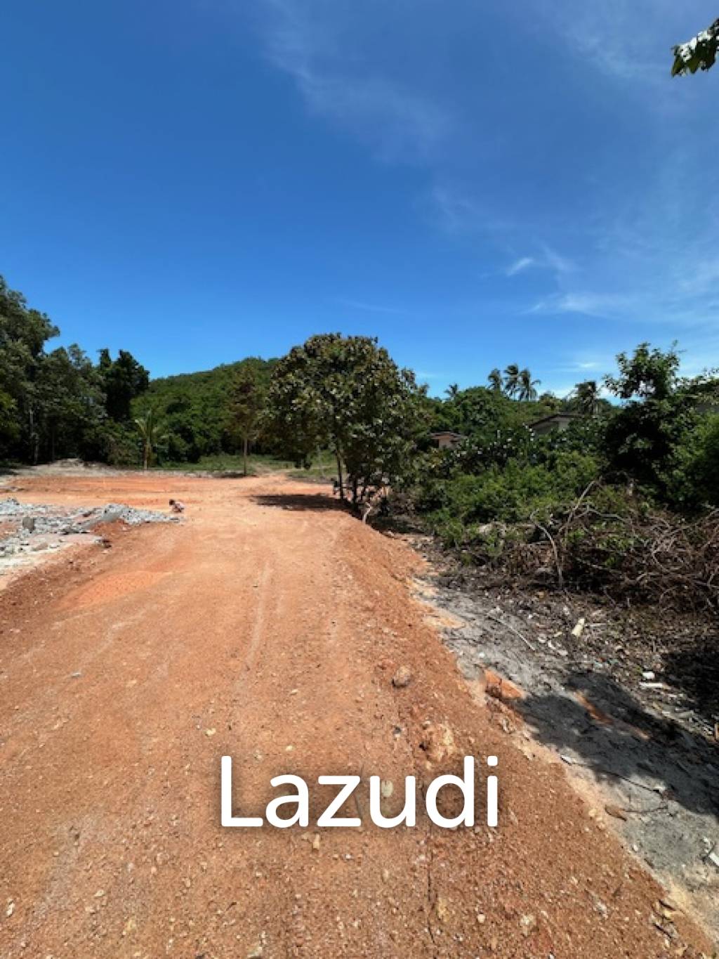 Land Plot 450m from the Beach – Freehold with Infrastructure Ready
