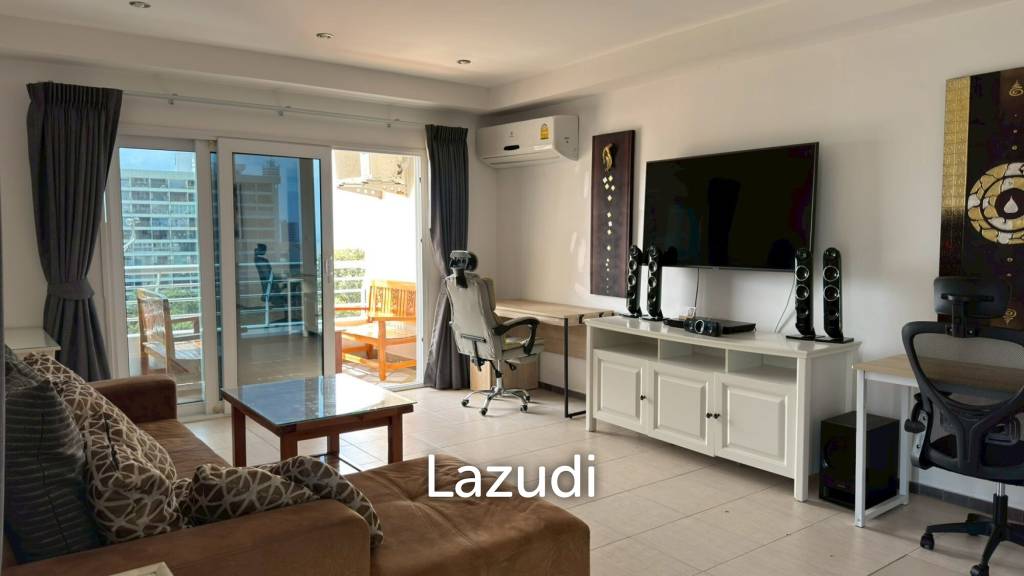 1 Bedroom 2 Bathroom 99 SQ.M. Pattaya Hill Resort