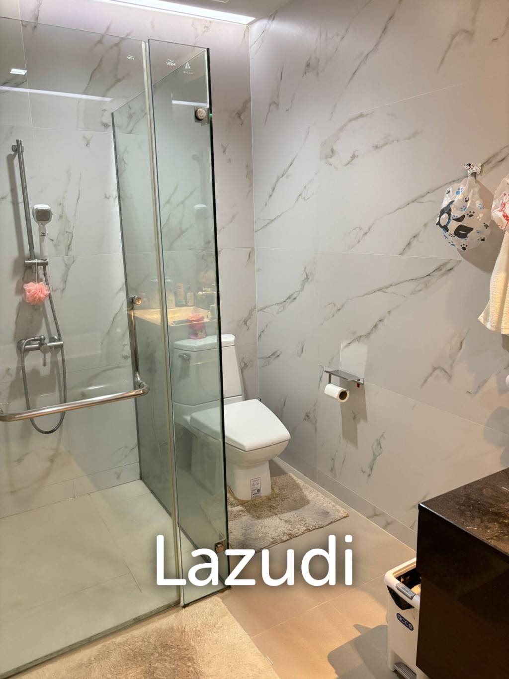 138 sqm High Floor Condo The Issara Ladprao