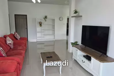 Charming Family Home Near Mabprachan Lake