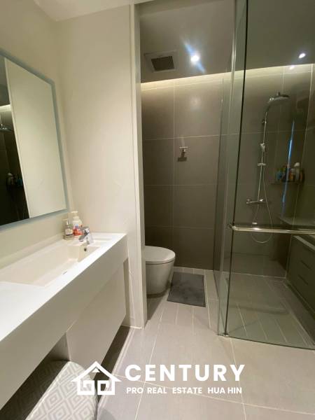 Wake Up to Paradise : Direct Sea View Condo at Khao Takieb Beach