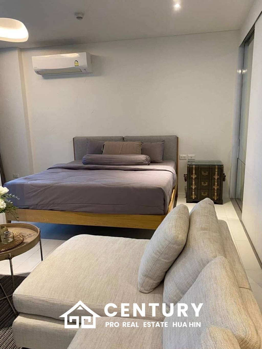 Wake Up to Paradise : Direct Sea View Condo at Khao Takieb Beach