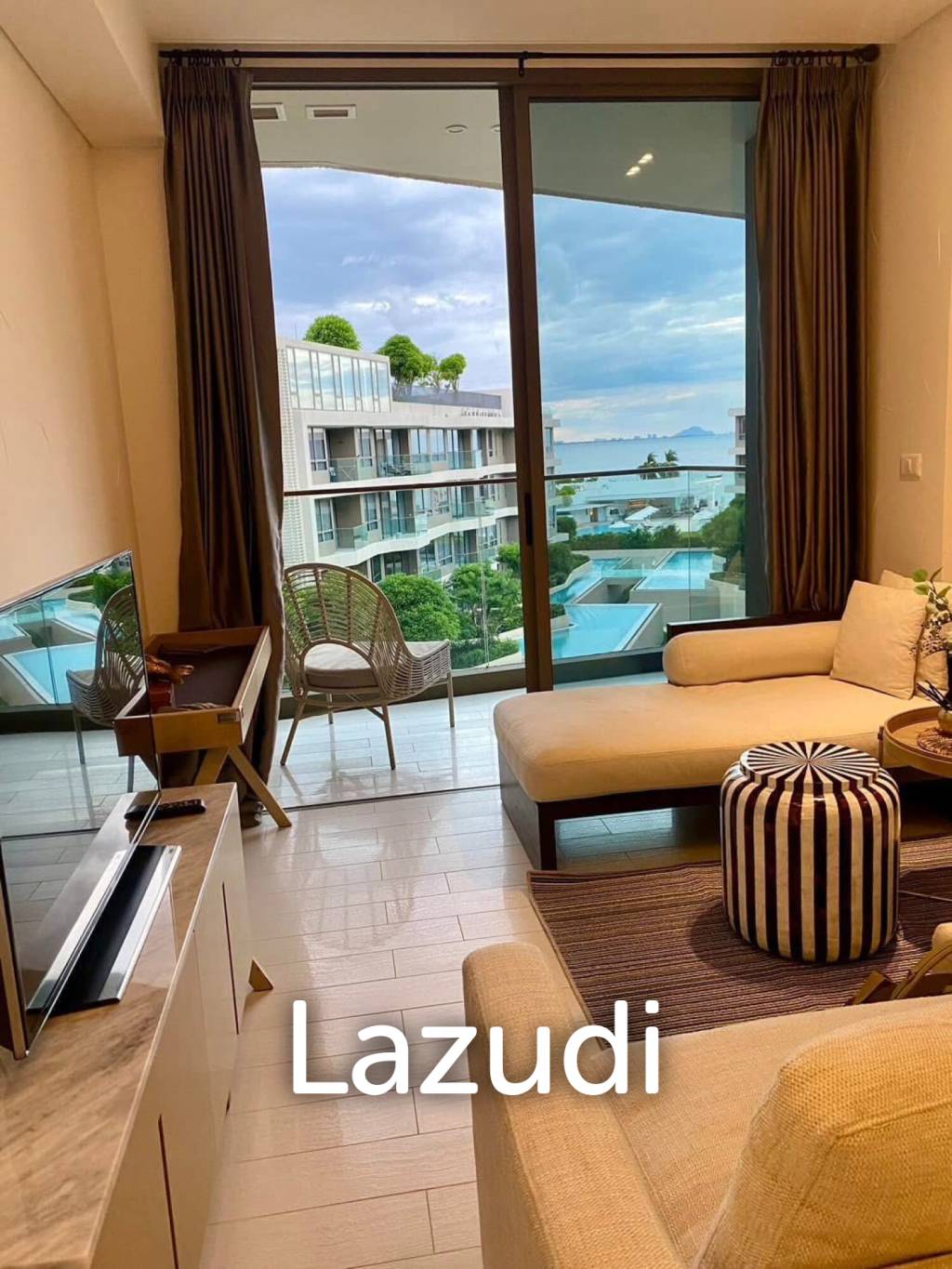 Wake Up to Paradise : Direct Sea View Condo at Khao Takieb Beach