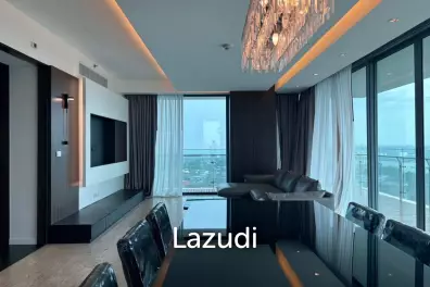 186 sqm river view 3 bedroom condo at The Pano