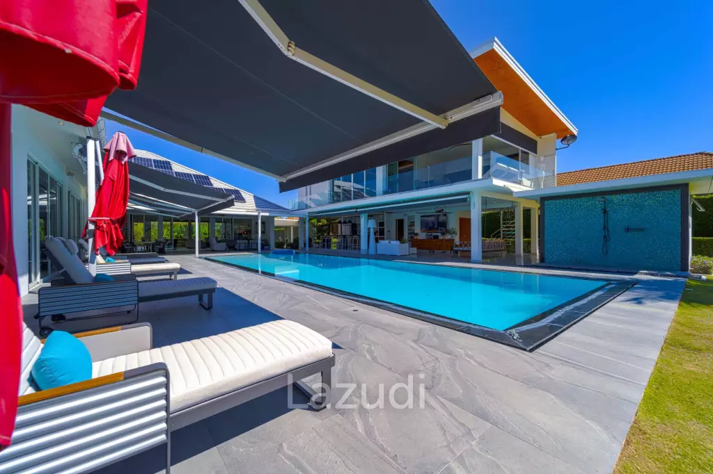 Ultra-Modern 7-Bedroom Sanctuary in Palm Hills Golf Club