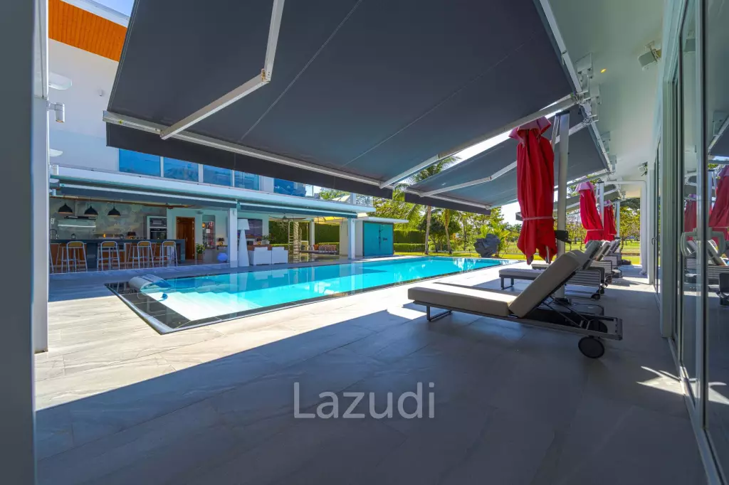 Ultra-Modern 7-Bedroom Sanctuary in Palm Hills Golf Club