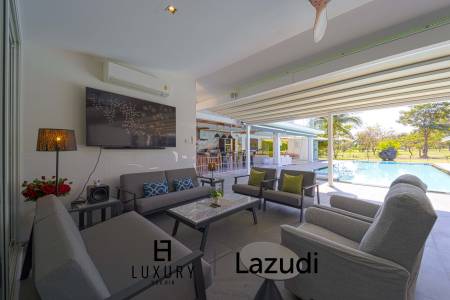 3,000 平方米 7 床 9 洗澡 别墅 对于 销售