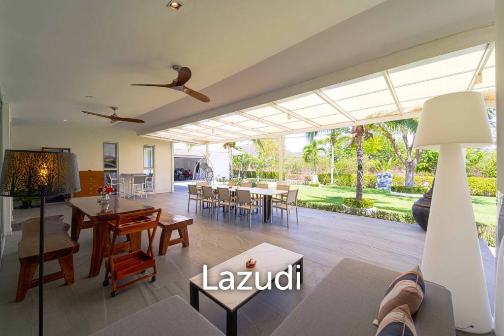 Ultra-Modern 7-Bedroom Sanctuary in Palm Hills Golf Club