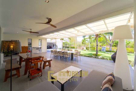 วิลล่าหรูสไตล์โมเดิร์น 7 ห้องนอน – สนามกอล์ฟ ปาล์ม ฮิลล์ ชะอำ (Palm Hills Golf Club)