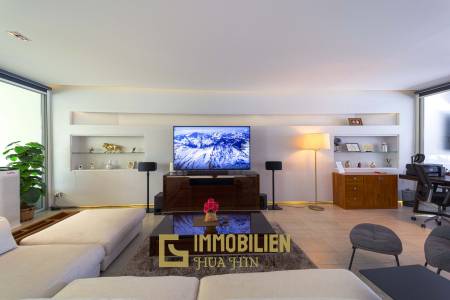 วิลล่าหรูสไตล์โมเดิร์น 7 ห้องนอน – สนามกอล์ฟ ปาล์ม ฮิลล์ ชะอำ (Palm Hills Golf Club)